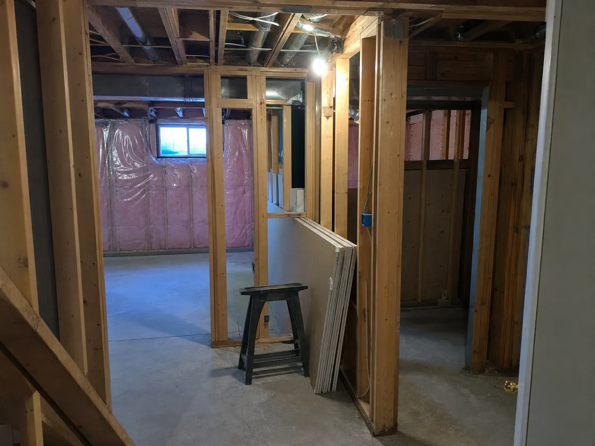 Basement family room: an example basement before remodelling